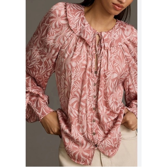 Anthropologie Tops - Anthropologie Florence Balducci Romantic boho tie neck blouse